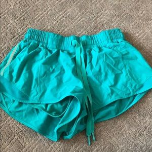 Lululemon Hot Hotty Shorts